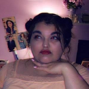 Meet your Posher, Alayna